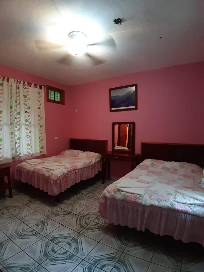 Hotel Cabanas Margarita & Ed Palenque Dış mekan fotoğraf